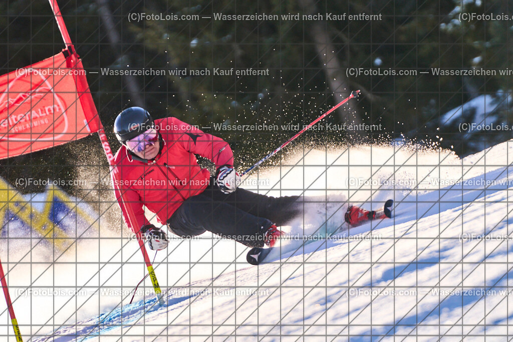 ALP7148_FIS-MastersCup_Reiteralm_SuperG_Vorlaeufer | FIS-MastersCup Super-G auf der Reiteralm in Pichl, Fr 17. Jänner 2025.