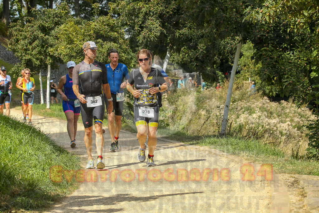 250824_1335_EX1_2915 | Sportfotografie im Rhein-Sieg Kreis, Köln, Bonn, NRW, Rheinland Pfalz, Hessen, etc. Unser Tätigkeitsfeld umfasst den Laufsport vom Volkslauf über den Marathon, Duathlon, Triathon bis zum Ultralauf wie Kölnpfad Ultra oder Schindertrail.