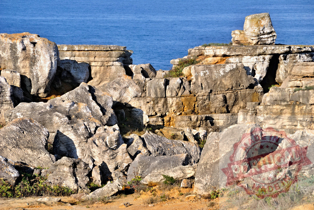 Cabo Carvoeiro limestone rock formations along coast. Centro - Portugal | Unique limestone rock formations sculpting the coastline along the Atlantic ocean at Cabo Carvoeiro - Realized with Pictrs.com