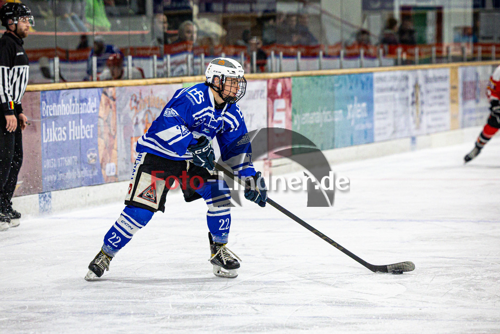 SC Forst NATURE BOYS gegen ESC Hassfurt HAWKS | Eishockey Landesliga Herren Playoffs 2024/25 - Spiel 2 von 4, SC Forst NATURE BOYS gegen ESC Hassfurt HAWKS, 20250222,Magnus OSTLER (Nature Boyz 22) in Aktion, Freisteller,2025-02-22 in Peißenberg (Eisstadion Peißenberg)Magnus OSTLER (Nature Boyz 22)Copyright: WolfgangxLindner foto-lindner.de