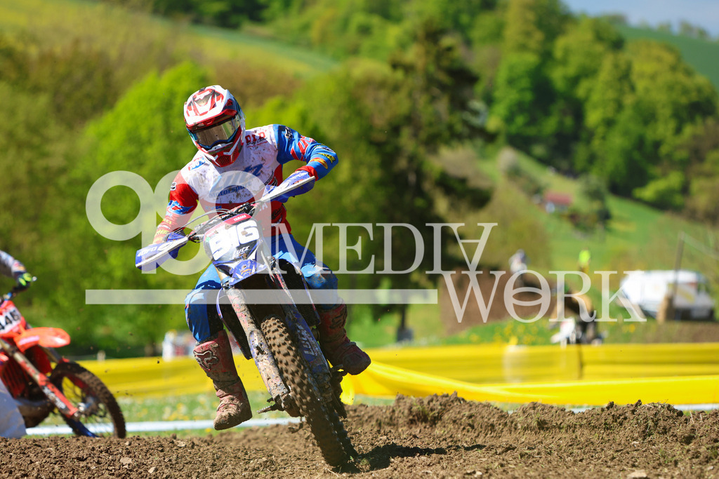 5E6A5919 | 989 MEDIAWORK