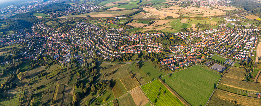 Luftbild: Panorama Perspektive der und Palmbach im Ortsteil Grünwettersbach in Karlsruhe im Bundesland Baden-Württemberg in Deutschland. Foto: IMG_103605-Pano.jpg vom 23.09.2017 durch Werner Riehm/FLY-FOTO.deAuflösung des Originals: 9281 x 3779 px