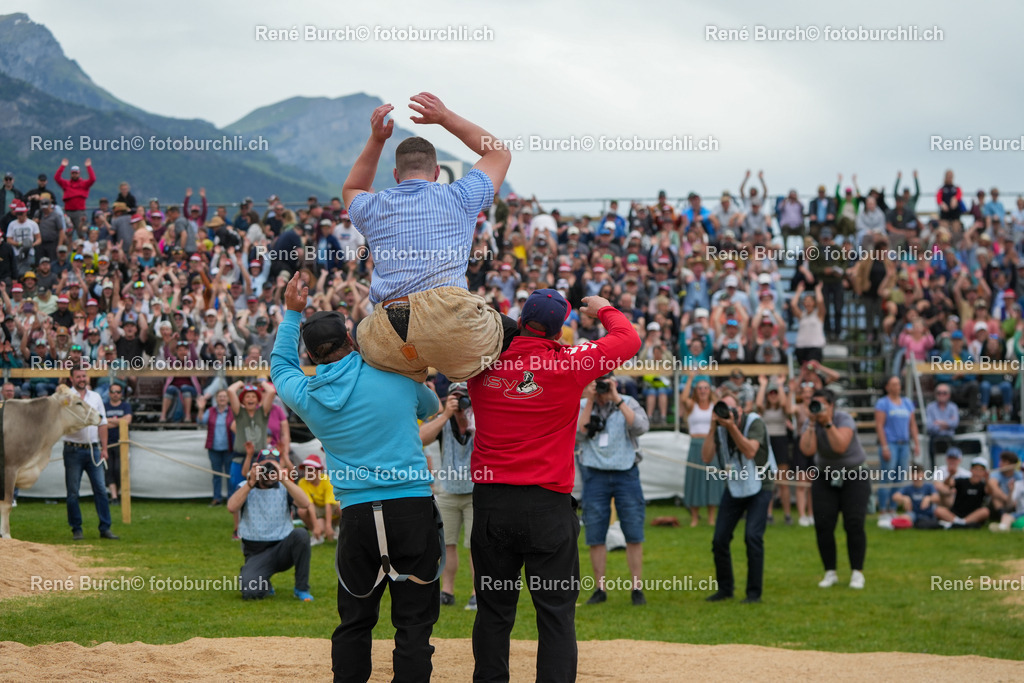 RB-03211 | René Burch leidenschaftlicher Fotograf aus Kerns in Obwalden.  Hier finden sie Sport, Landschaft und Natur Fotografie.
 - Realisiert mit Pictrs.com