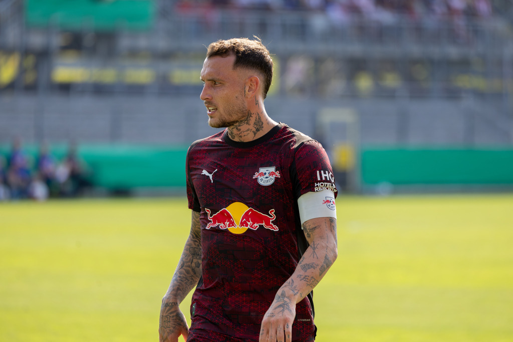 SV Sandhausen gegen RB Leipzig (DFB-Pokal, 1. Runde)***Bild: David Raum (22, Leipzig) | SV Sandhausen gegen RB Leipzig (DFB-Pokal, 1. Runde)***Bild: David Raum (22, Leipzig) - Realisiert mit Pictrs.com
