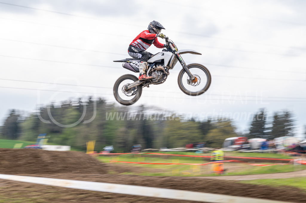 Motocross Schlatt bei Winterthur - 30. April 2022 | Motocross Schlatt bei Winterthur
MC Wila, Schlatt bei Winterthur
Bild: Sportfotografie Markus Aeschimann | www.markus-aeschimann.ch - Realisiert mit Pictrs.com