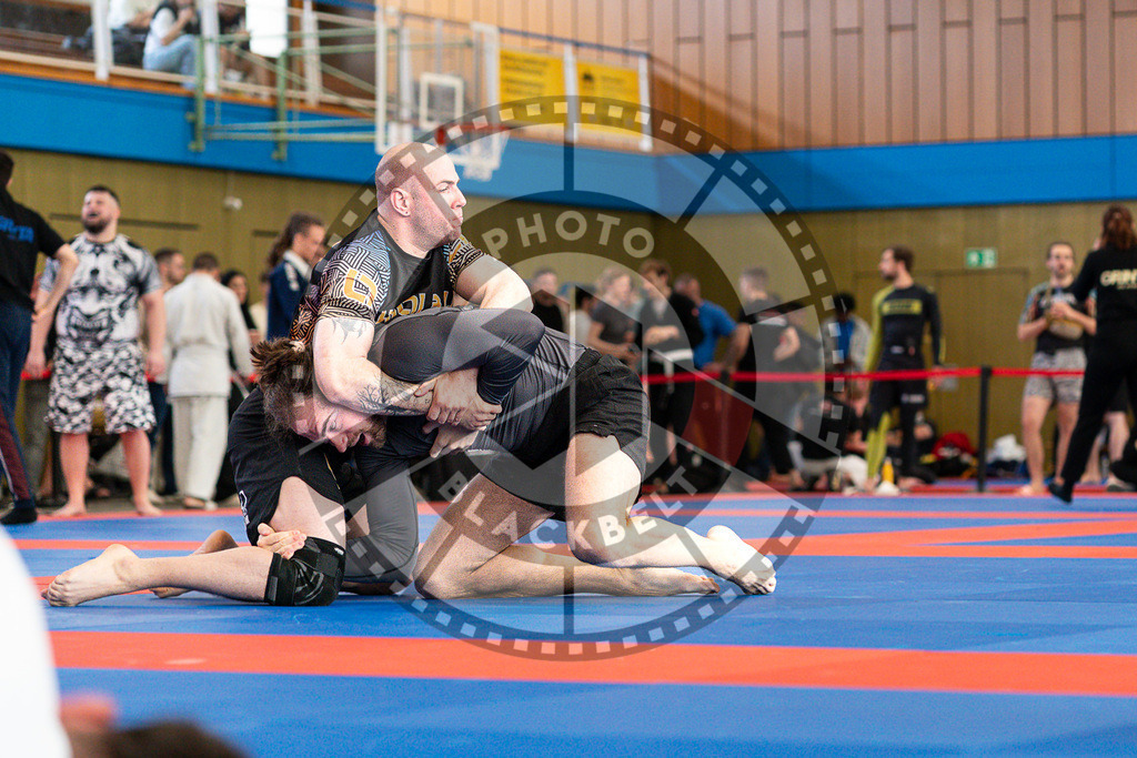 20250510PBB2585 | Athletes compete during the JJLG Berlin Open Jiu-Jitsu Championship on May 10, 2025 in Berlin, Germany. © Chiara Dazi / photoblackbelt