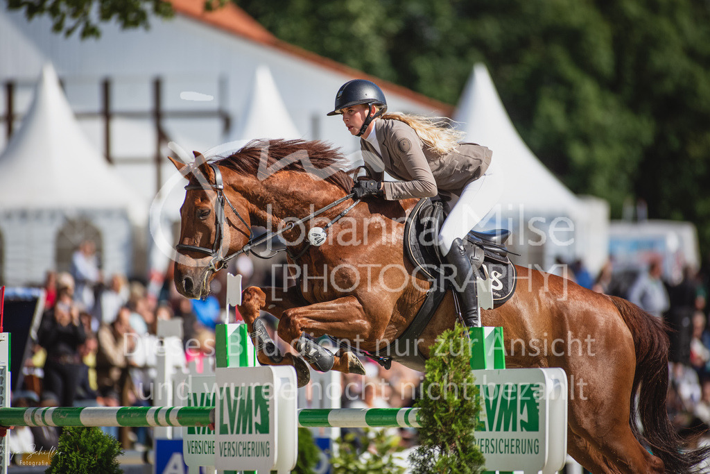 230730_BHO_GrosserPreis_FS_716 | Deine schönsten Turniermomente als professionelle Fotos! Entdecke hochwertige Pferdesport-Fotografie im Online-Shop. Jetzt Fotos finden & bestellen!