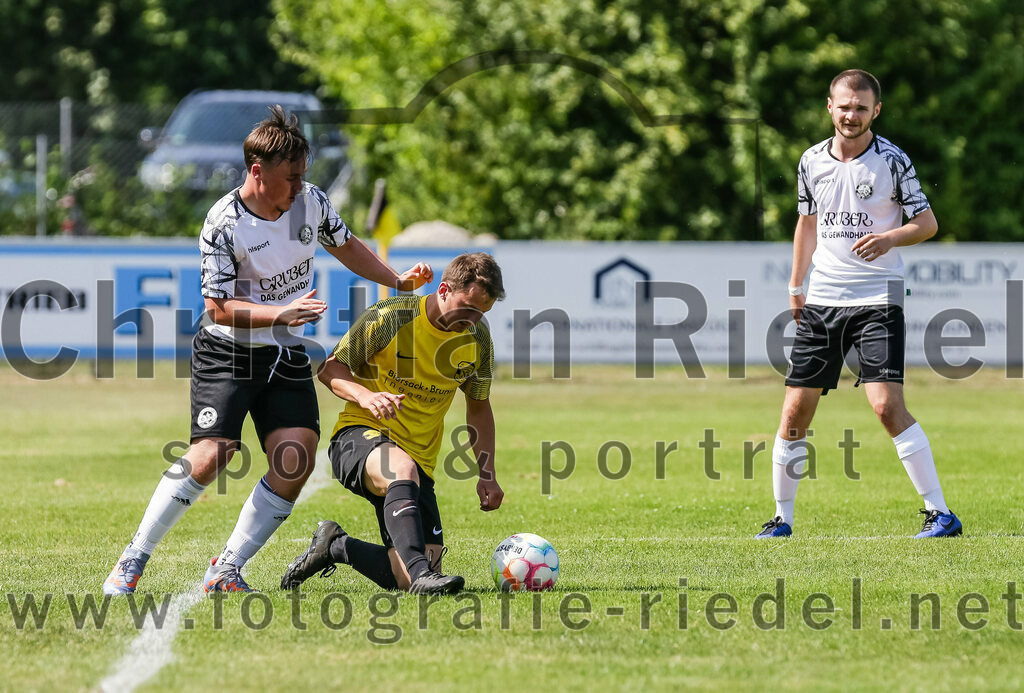 2023-07-09_010_FC_Moosinning_II_gegen_FC_Herzogstadt | Moosinning, Deutschland, 09.07.2023:
Fußball, Kreisliga 2023 / 2024, Testspiel, FC Moosinning II gegen FC Herzogstadt, Endergebnis: 2:1

Foto: Christian Riedel / fotografie-riedel.net