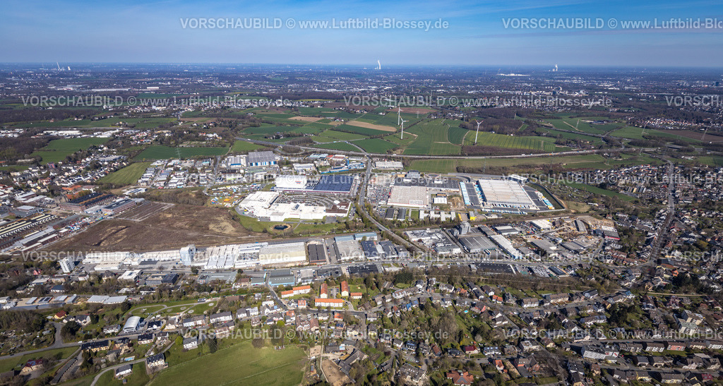 Witten220401009 | Luftbild, Gewerbegebiet Brauckstraße mit Ostermann Möbelhaus und Amazon mit Fernsicht nach Bochum sowie Gewerbegebiet an der Friedrich-Ebert-Straße mit Ardex, Rüdinghausen, Witten, Ruhrgebiet, Nordrhein-Westfalen, Deutschland