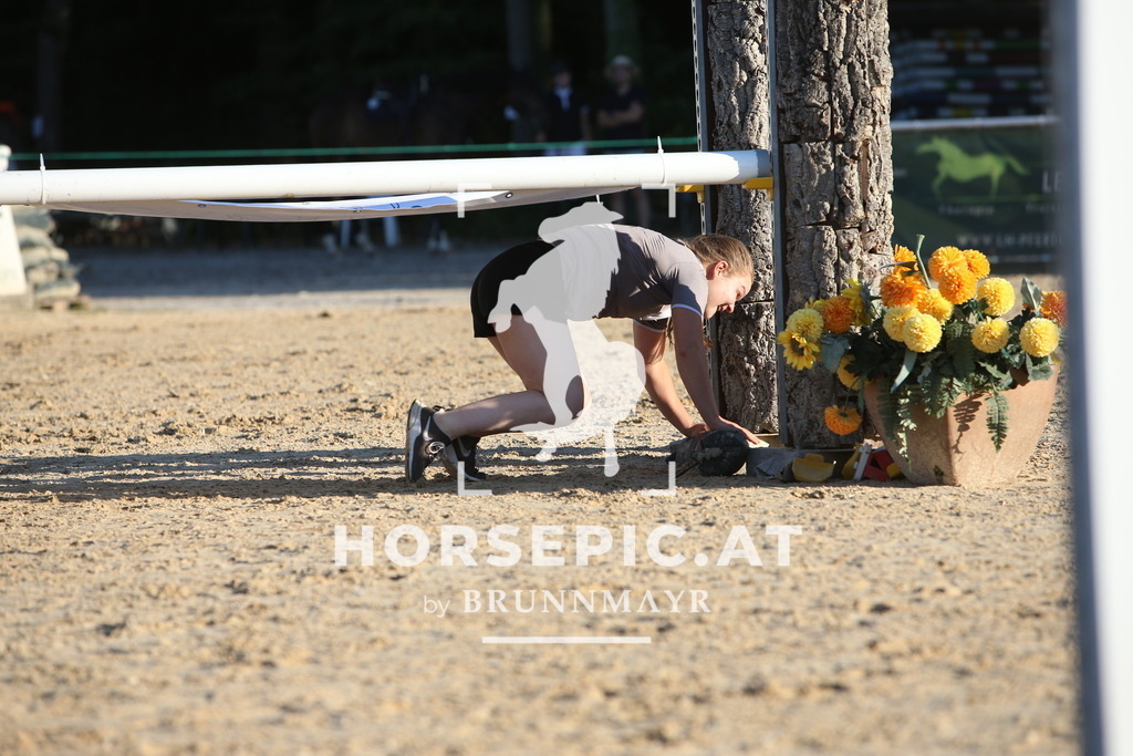 PP014092 | Willkommen bei Brunnmayr - Design & Fotografie – Ihrem Spezialisten für Reitturniere und Pferdeveranstaltungen in Oberösterreich, Salzburg und Bayern! Seit über 17 Jahren sind wir leidenschaftlich dabei.
