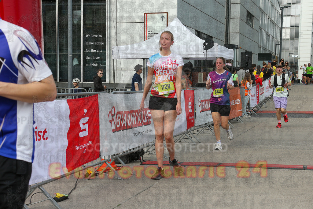 250920_1332_EX1_5367 | Sportfotografie im Rhein-Sieg Kreis, Köln, Bonn, NRW, Rheinland Pfalz, Hessen, etc. Unser Tätigkeitsfeld umfasst den Laufsport vom Volkslauf über den Marathon, Duathlon, Triathon bis zum Ultralauf wie Kölnpfad Ultra oder Schindertrail.