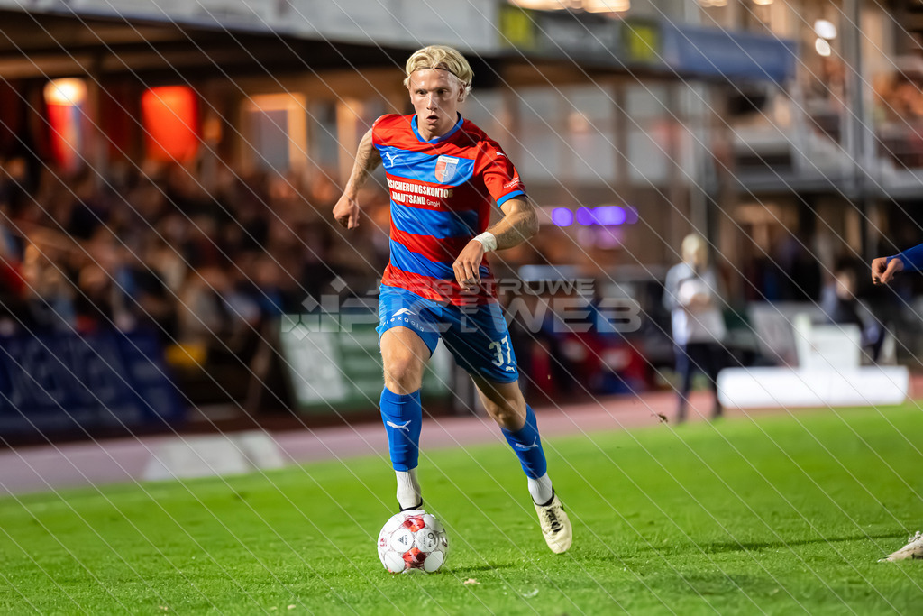 20250927_Picselweb-Fotografie_1R3_1684A | SV DrochtersenAssel - Bremer SV, 2:1 - Realisiert mit Pictrs.com
