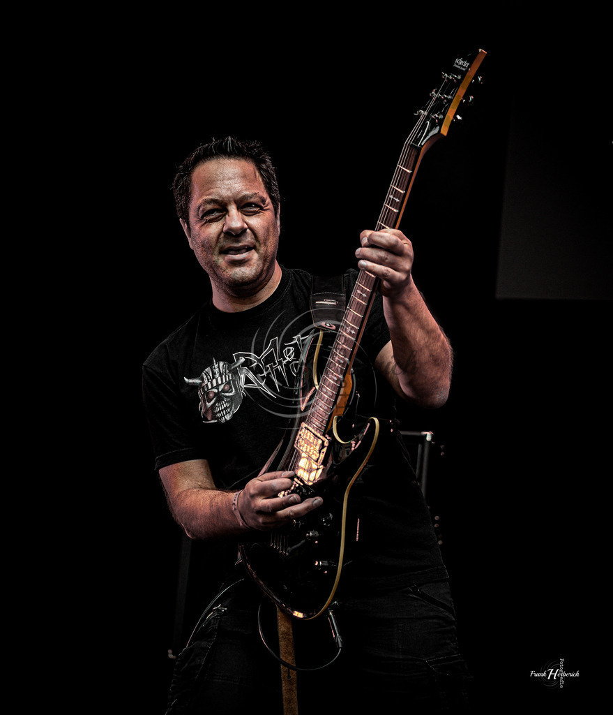 Metal Attack Tribute | Stadtfest Aschaffenburg 30.08.2025 - Realisiert mit Pictrs.com