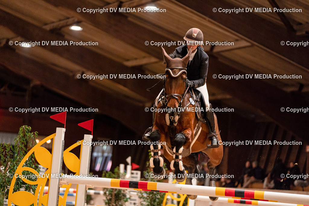 Springen Tag 1-661 | dv-media-shop - Realisiert mit Pictrs.com