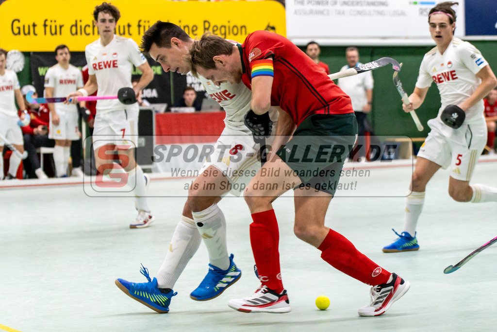 SFE_20250112_0067 | Köln, Deutschland, 12.01.2025:  ßHockey 1. Bundesliga Damen Rot-Weiss Köln - Crefelder HTC im KTHC Stadion Rot-Weiss Köln Tennis and Hockey Club am 12.01.2025 in Köln, Deutschland. (Foto von Stephan Fehrmann)Köln, Germany, 12.01.2025: ßHockey 1. Bundesliga Damen Rot-Weiss Köln - Crefelder HTC in KTHC Stadion Rot-Weiss Köln Tennis and Hockey Club at 12.01.2025 in Köln, Deutschland. (Foto from Stephan Fehrmann)