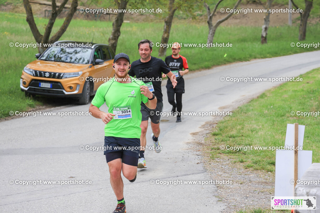 007A0109 | Ultra Trail Vipava Valley - Slovenia Trail Running 2024                                                        @Ultra Trail Vipava Valley - Slovenia             @Sportshotphotography                                  PhotoCredit : www.sportshot.de