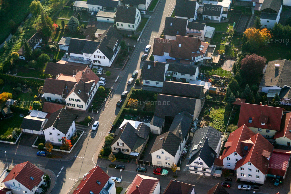 Luftbild: Litzelhorststr in Herxheim bei Landau im Bundesland Rheinland-Pfalz in Deutschland. Foto: IMG_14421.jpg vom 25.10.2008 durch Werner Riehm/FLY-FOTO.de