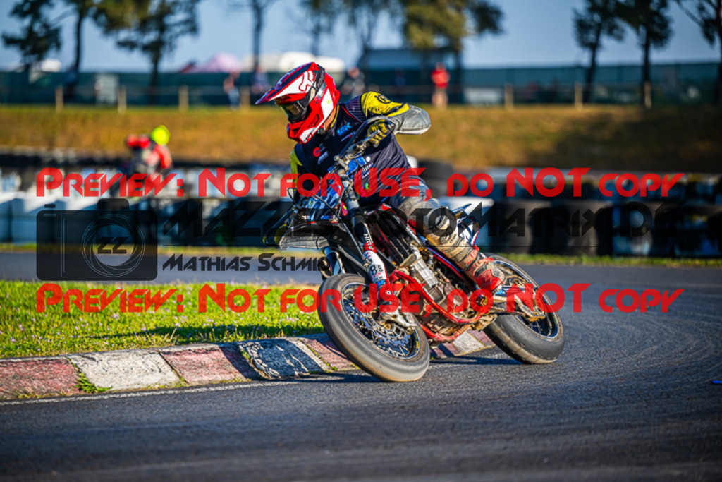 MaZZes_FotoMatrix_230916_3811 | UE40