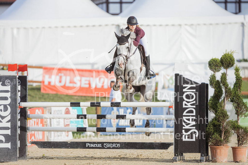 220728_BHO_ST_M1-Spr_2-816 | Deine schönsten Turniermomente als professionelle Fotos! Entdecke hochwertige Pferdesport-Fotografie im Online-Shop. Jetzt Fotos finden & bestellen!