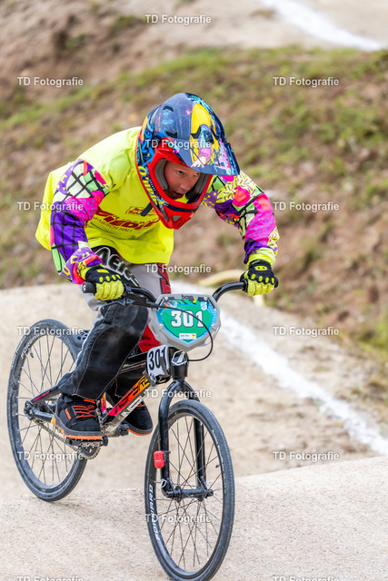 BayBMX2026-05370 | Fotogalerie von Thomas Dettweiler mit Eventbildern und lizenzfreien Fotos. Perfekt als Wandbild, für Büro, Website oder private Nutzung. - Realisiert mit Pictrs.com