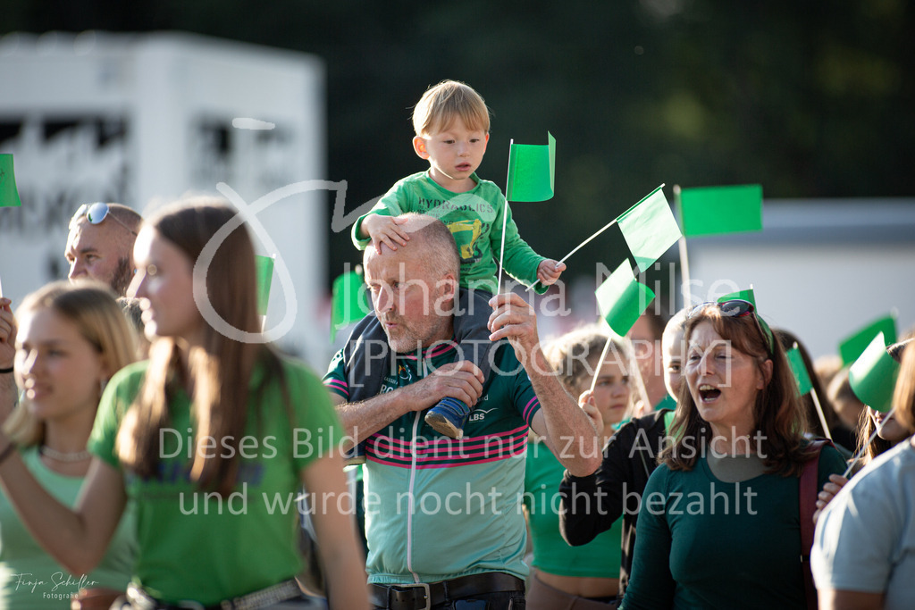 230728_BHO_Showprogramm_FS-744 | Deine schönsten Turniermomente als professionelle Fotos! Entdecke hochwertige Pferdesport-Fotografie im Online-Shop. Jetzt Fotos finden & bestellen!
