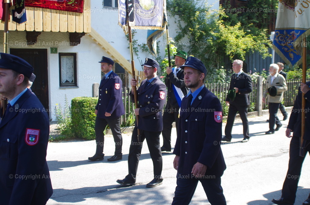 IMGP4059 | fotografiert von Axel PollmannLeonhardi Wallfahrt Benediktbeuern und Murnau, Fronleichnam, Fasching, Landschaft im Loisachtal und Benediktbeuern  - Realisiert mit Pictrs.com