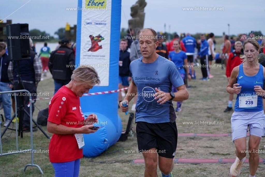 DSC05339 | Lichterlauf  - Realisiert mit Pictrs.com