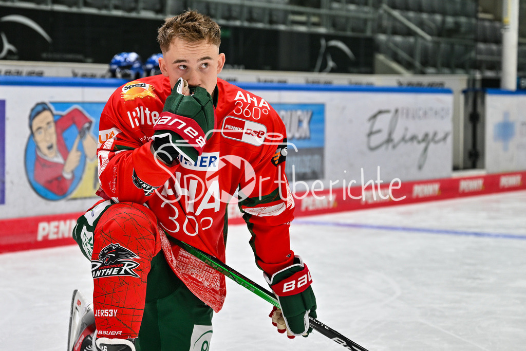 Augsburger Panther 2025/26 | im Bild Moritz ELIAS (Augsburger Panther #46) / Einzelfoto / Freisteller / Media Day Augsburger Panther: Curt-Frenzel Stadion am 06.08.2025