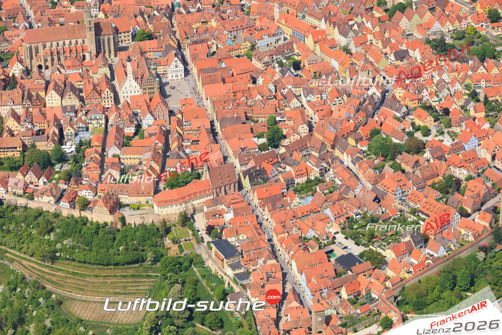 Luftbild von  Rothenburg-tauber - Luftaufnahme wurde 2015 von https://frankenair.de mittels Flugzeug (keine Drohne) erstellt - die Geschenkidee