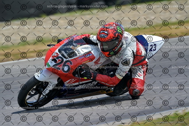25bt04-1406 | markuskiefer.com - Realisiert mit Pictrs.com