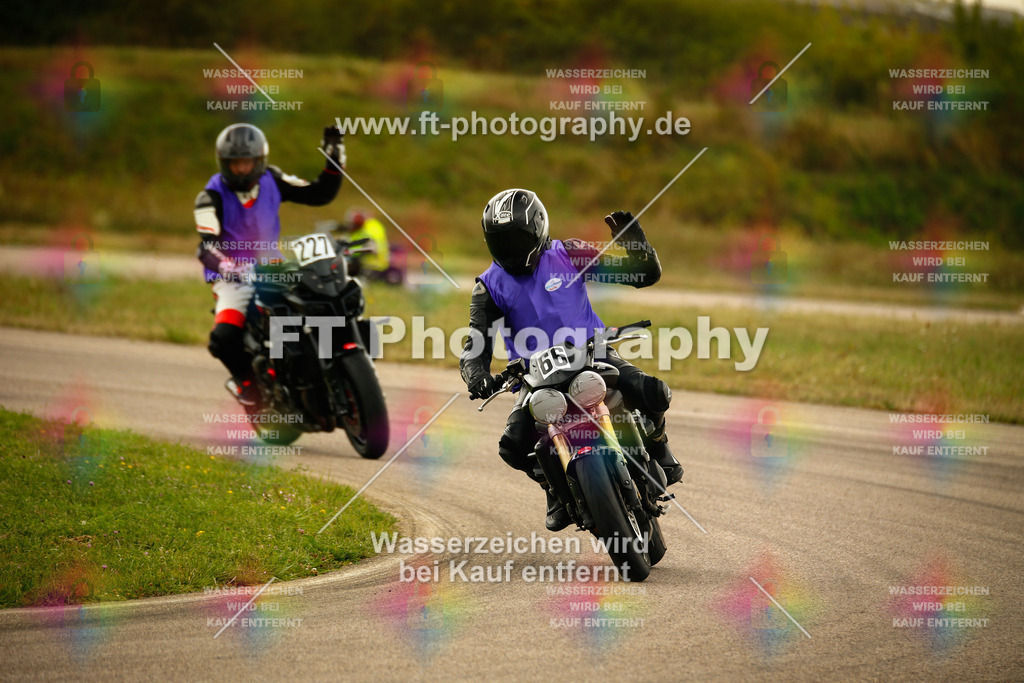 _MOT7766 | Hier findet Ihr Bilder von Touristenfahrten auf der Nürburgring Nordschleife oder von anderen Veranstaltungen die ich besucht habe. Viel Spass beim Durch Schauen 