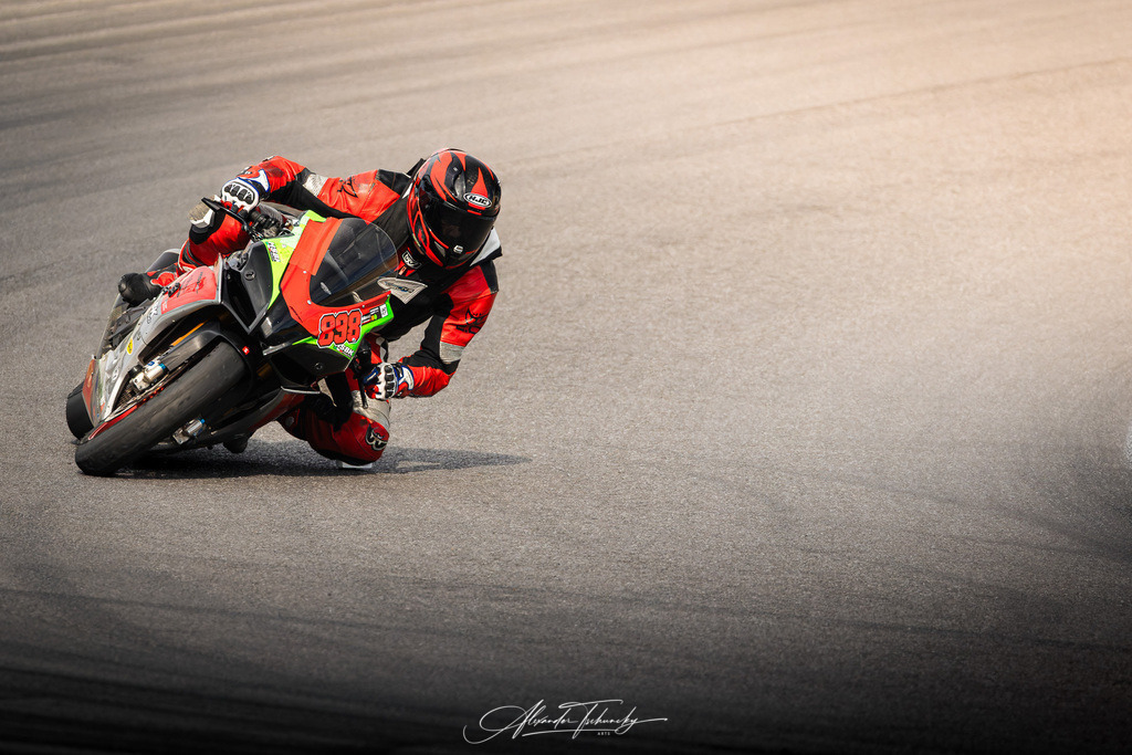 Ducati Trackday Hockenheimring 2026 | Entdecken Sie die faszinierende Welt von Alexander Tschuncky Arts: Kreative Fotografie, atemberaubende Automobilkunst und hochwertiger Bilderdruck. Lassen Sie sich inspirieren! - Realisiert mit Pictrs.com