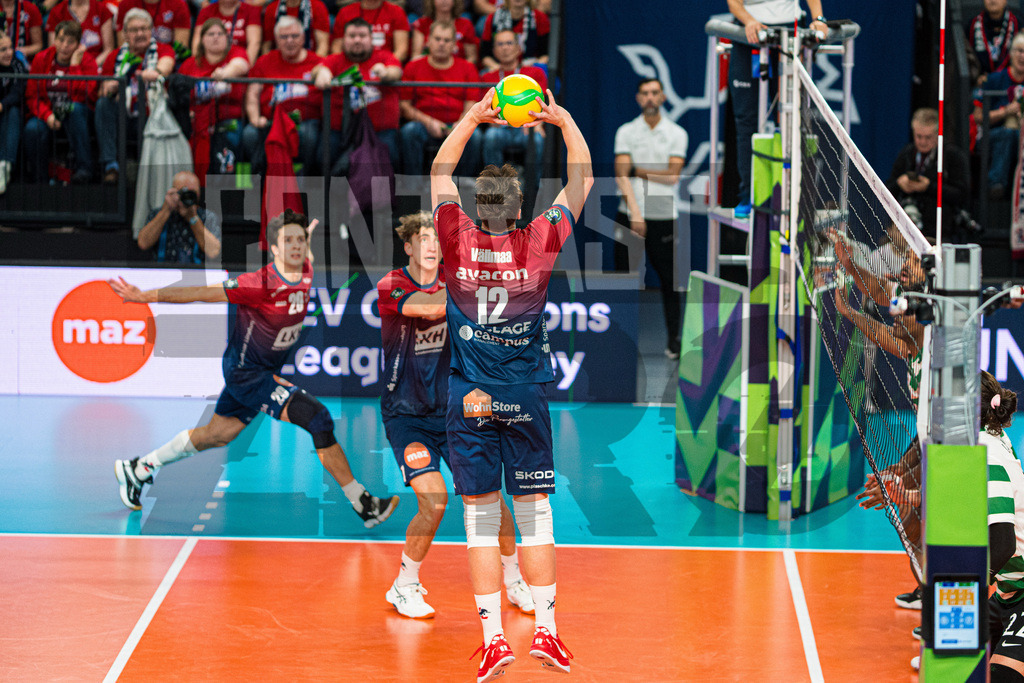 Volleyball I Herren I Saison 2025/2026 I CEV Champions League I CLVM69 I SVG Lüneburg - Sporting CP Lisboa | CONTRAST ZERØ MEDIA - Realisiert mit Pictrs.com