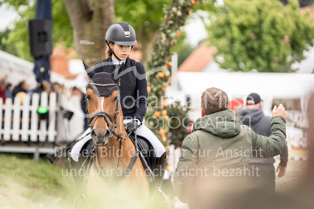 BHO24-SD-PonyTrophy-DSC07284 | Deine schönsten Turniermomente als professionelle Fotos! Entdecke hochwertige Pferdesport-Fotografie im Online-Shop. Jetzt Fotos finden & bestellen!