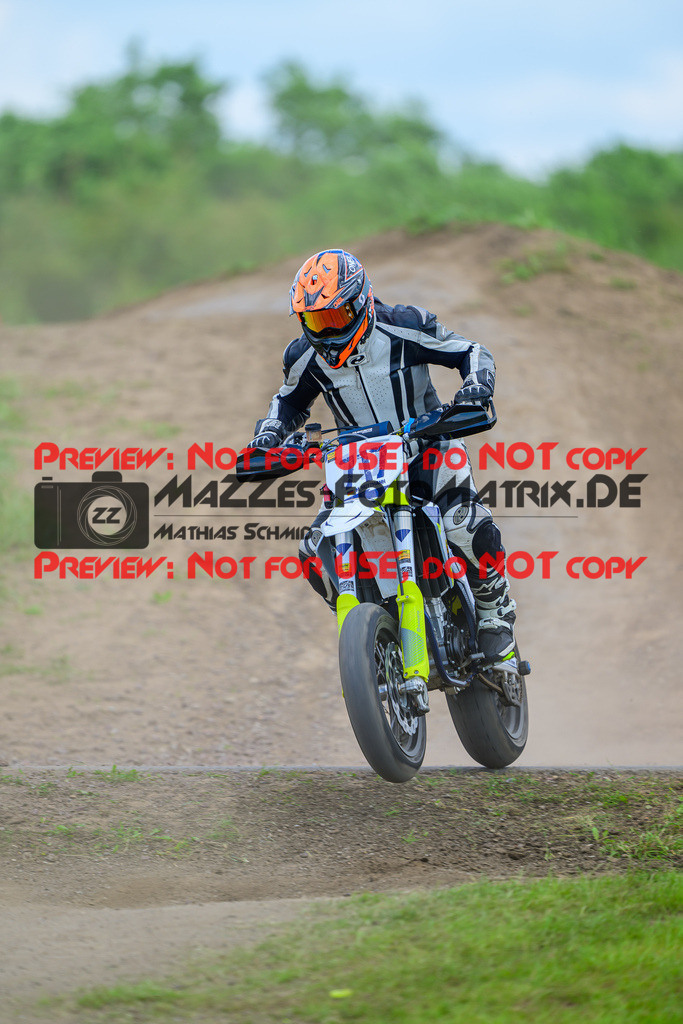 MaZZes_FotoMatrix_240622_6007705_0244 | UE40