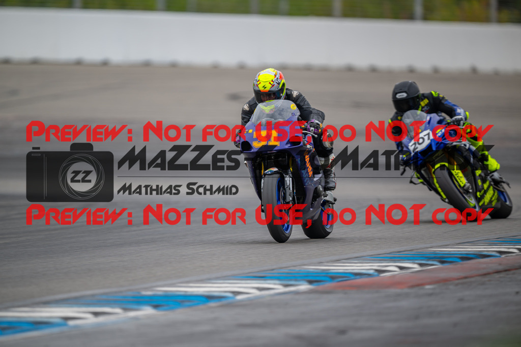 MaZZes-Fotomatrix-20260809-574454 | R1