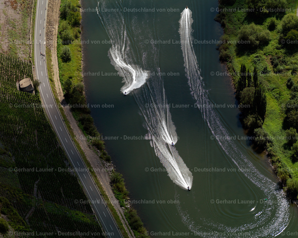 3197352 | Motorbootrennen auf der Mosel bei Bruttig