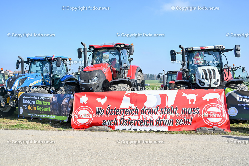 Bauernprotest_ Poendorf_ Lasco_ 08.03.2024-5 | 08.03.2024, Poendorf, AUT, Bauernprotest, im Bild Bauernprotest, Bauern, Landwirte, Traktoren, Fa. Lasco, Demo, Kundgebung