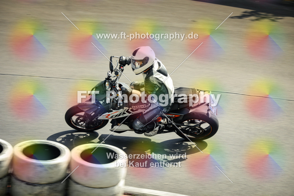 OBK_Mai_Volker_Adam-10663 | Hier findet Ihr Bilder von Touristenfahrten auf der Nürburgring Nordschleife oder von anderen Veranstaltungen die ich besucht habe. Viel Spass beim Durch Schauen 
