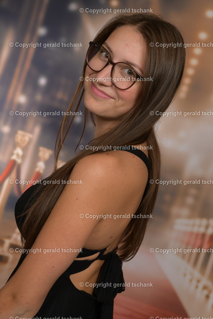 MT1_4656 | Wählen Sie hier bitte Ihr bestes Foto aus, mit diesem Bild wird Ihr Set produziert. Sollten Sie kein Bild wählen oder mehrere suchen wir das Beste aus!
