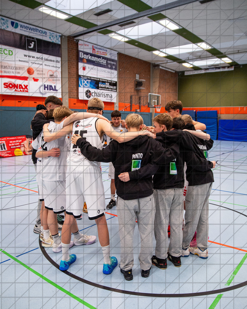 JBBL 24/25 | 23.11.2024 | Charisma Young Bulls vs. UBC Münster  | JBBL 24/25 | 23.11.2024 | Charisma Young Bulls vs. UBC Münster - - - - - CREDIT, www.bullenfotos.de, Martin König, Hörner Weg 40, D-49078 Osnabrück, +4917663732967, Nutzung und Weitergabe nur zu den vereinbarten Zwecken. Presseanfragen an Urheber. Alle Rechte beim Urheber. - - - - - - Realisiert mit Pictrs.com