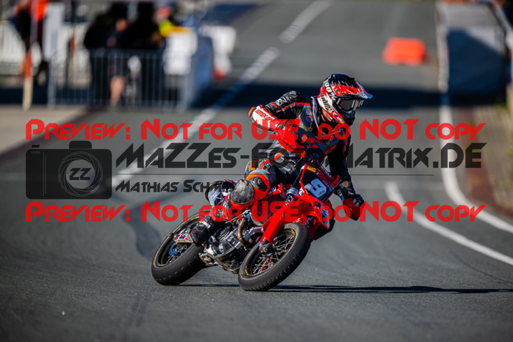 MaZZes_FotoMatrix_220903_9812 | S3