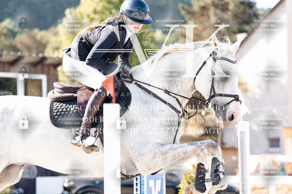CK904766 | Turnierfotografie Pferdefotografie Trier Rheinland-Pfalz Pferdesport Reitsport Tierfotografie Sportfotografie Pferdevideo Pferdevideografie Equestrianvideography equestrianphotography  - Realisiert mit Pictrs.com