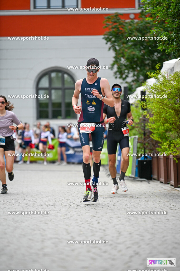 SZI_6246 | Stadttriathlon Erding 2025. #yourpictrs #sportshot_your_pictrs @Sportshotphotography #stadttriathlonerding Copyright: www.sportshot.de