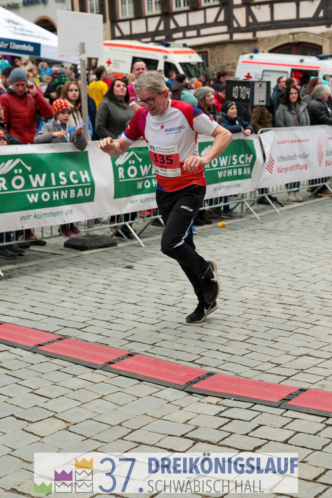 VR Bank Hauptlauf 10000m | 3 Koenigslauf 2023 - Realisiert mit Pictrs.com