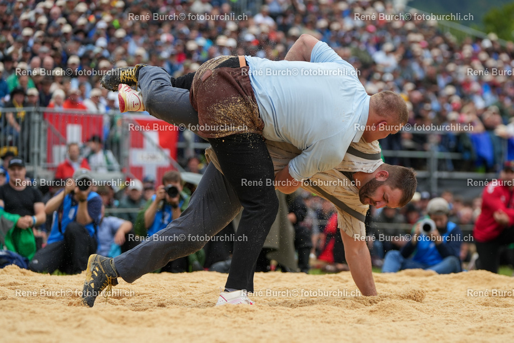 118 | René Burch leidenschaftlicher Fotograf aus Kerns in Obwalden.  Hier finden sie Sport, Landschaft und Natur Fotografie.
 - Realisiert mit Pictrs.com