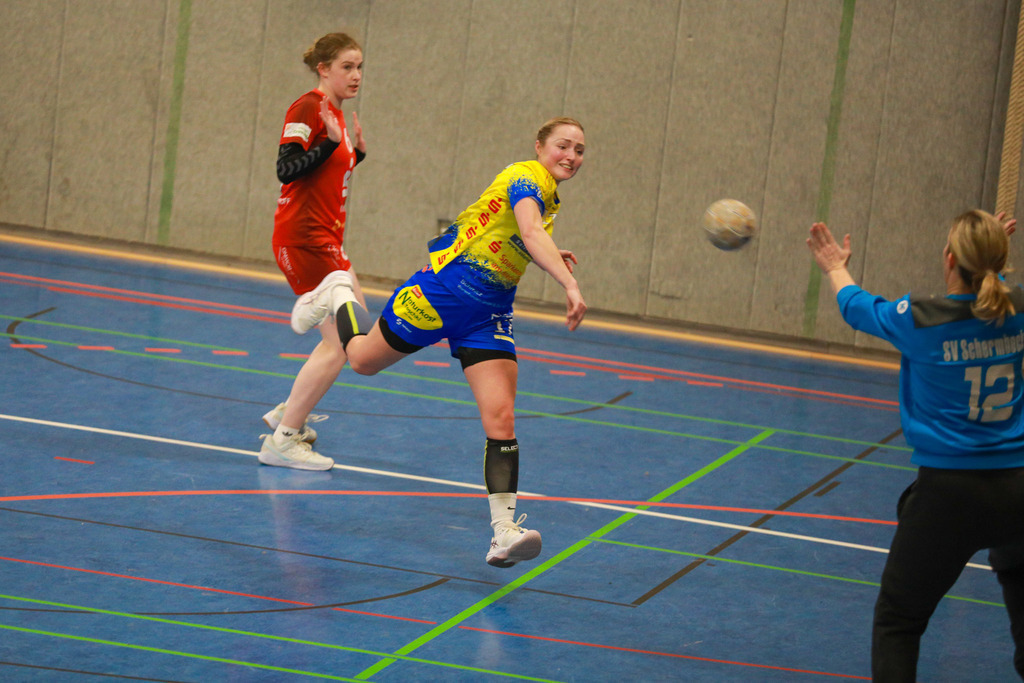 SvSchermbeck_SVN_061225_170 | Bildergalerie von Sport-Ereignissen aber auch von weiteren spannenden Dingen - nicht nur vom Niederrhein. In Anlehnung an den bekannten Spruch von Hanns Dieter Hüsch heißt das Motto: "Niederrhein ist überall".  - Realisiert mit Pictrs.com