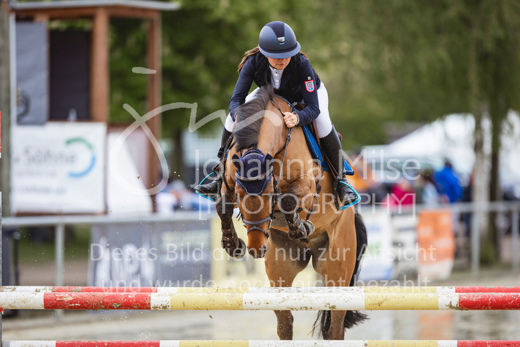 240426_Olfen-Vinnum_PonyTrophy-221 | Deine schönsten Turniermomente als professionelle Fotos! Entdecke hochwertige Pferdesport-Fotografie im Online-Shop. Jetzt Fotos finden & bestellen!