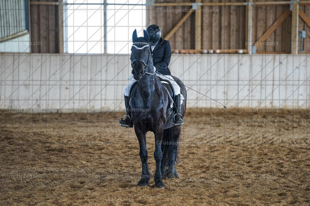 20230518-FAH03671 | Frühjahrsturnier, landberg am Lech, 2023, Reitclub Landsberg, Turnierbilder, Fotos Turnier Landsberg, Fotoagentur Herrmann, Turnierfotografen Bayern, reitsport Fotograf, Pferde Fotograf