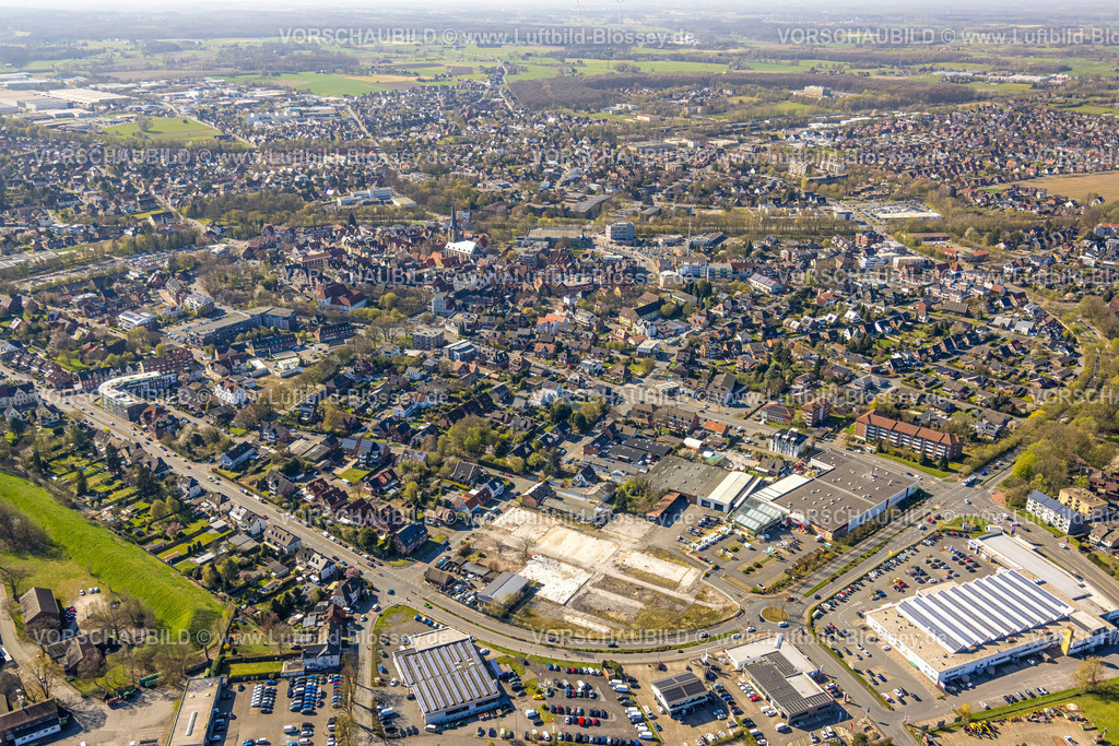 Werne250403202 | Luftbild, Baustelle Baugebiet Hansaring am Kreisverkehr, Hagebaumarkt und Ortsansicht Wohngebiet Werne, Ruhrgebiet, Nordrhein-Westfalen, Deutschland